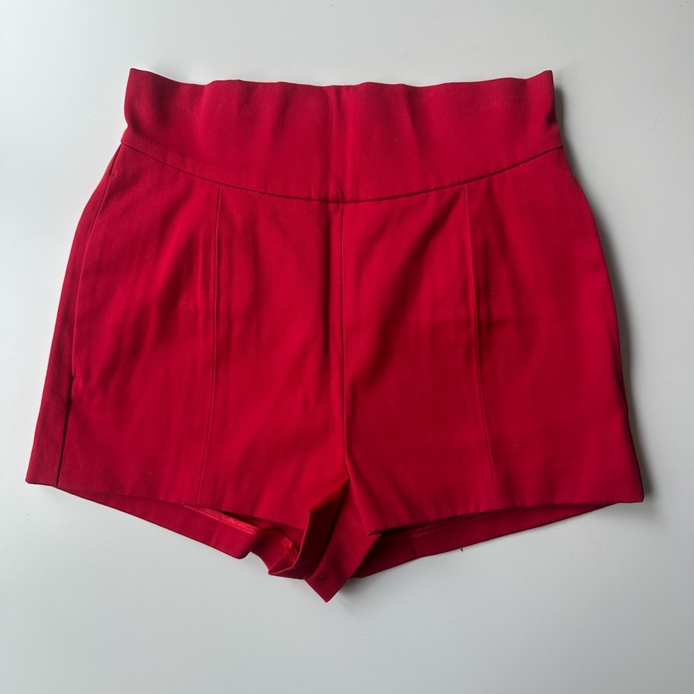 DSQUARED High-Waisted Red Shorts XS